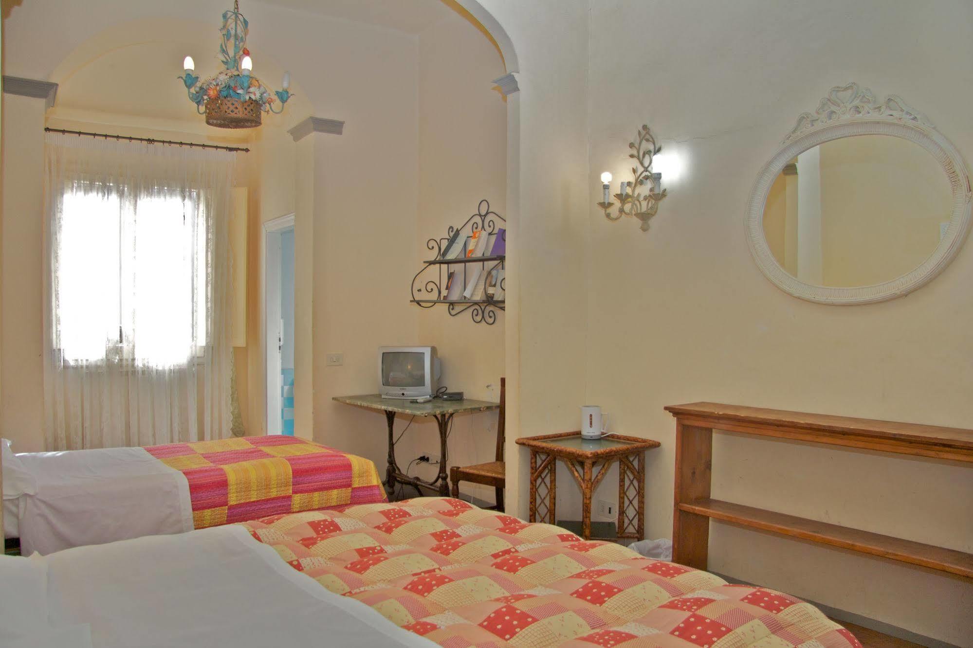 Borgodegreci Apartments Firenze Bagian luar foto
