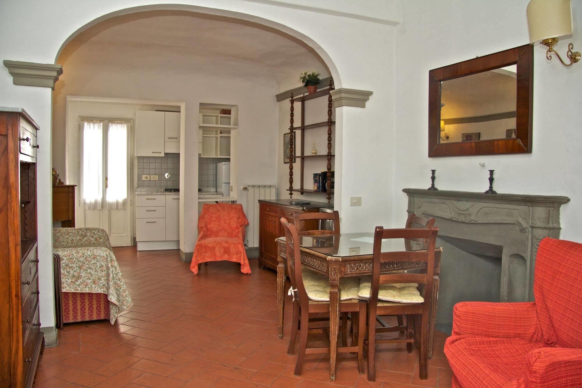 Borgodegreci Apartments Firenze Bagian luar foto